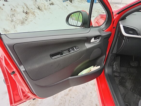 2010 Peugeot 207 I Рестайлинг, красный, 499999 рублей - вид 14