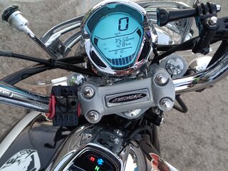 2021 Bajaj Avenger, чёрный, 220000 рублей, вид 5