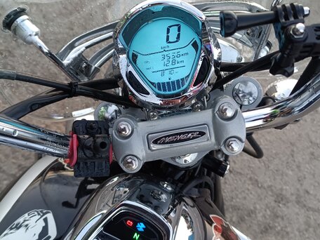 2021 Bajaj Avenger, чёрный, 220000 рублей, вид 5