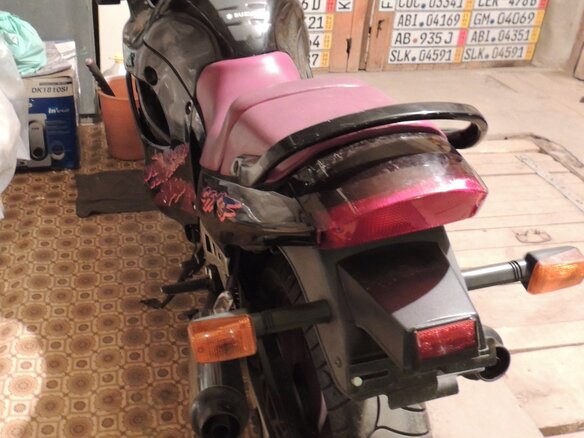 1995 Suzuki GSX 600F Katana, чёрный, 420000 рублей - вид 6