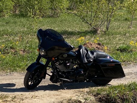 2021 Harley-Davidson Street Glide Special, чёрный, 3390000 рублей, вид 4