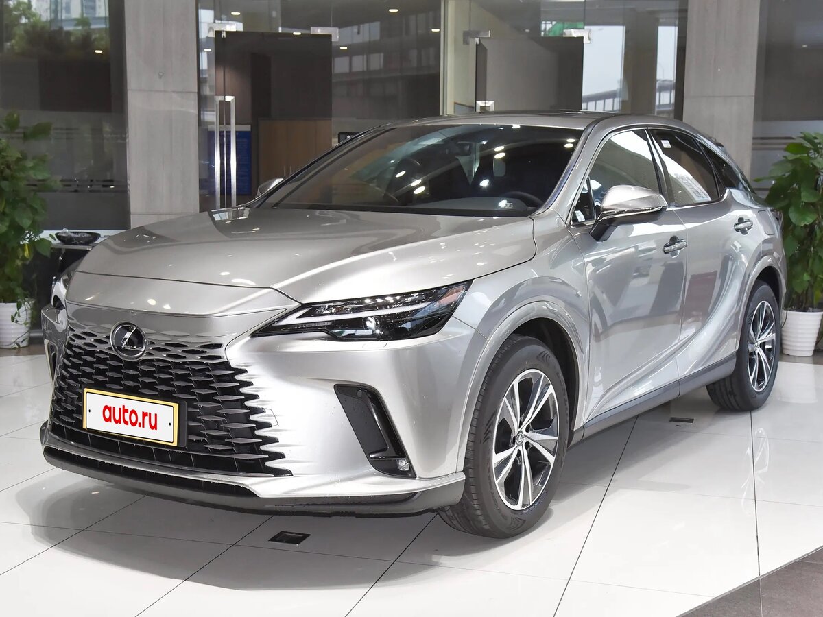 Открыть фотографии: Lexus RX V