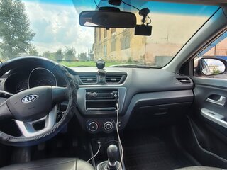 2012 Kia Rio III, бежевый, 750000 рублей, вид 5