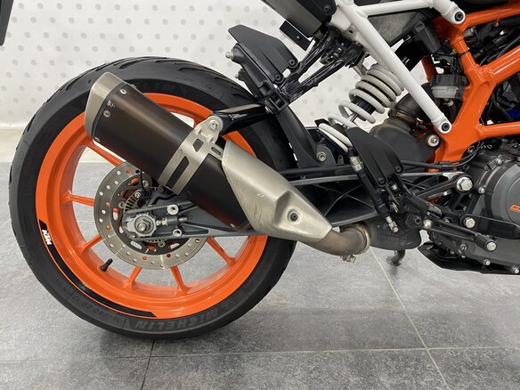 2020 KTM 390 Duke, оранжевый, 455000 рублей - вид 17