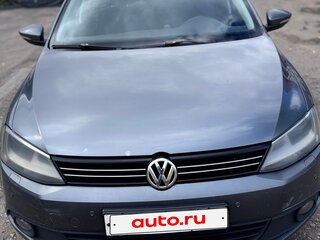 2012 Volkswagen Jetta VI, серебристый, 770000 рублей, вид 2