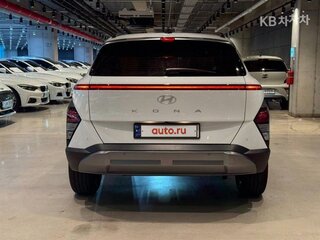 2024 Hyundai Kona II (SX2), серебристый, 2350000 рублей, вид 4