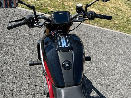 2019 Indian FTR 1200, красный, 1325000 рублей, вид 4