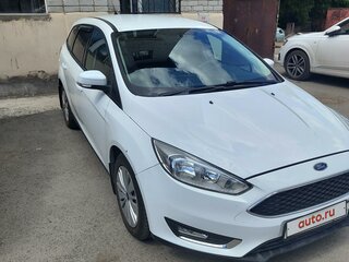 2017 Ford Focus III Рестайлинг, белый, 675000 рублей, вид 2