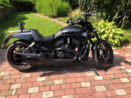 2011 Harley-Davidson V-Rod, чёрный, 1300000 рублей, вид 4