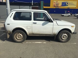 2011 Lada (ВАЗ) 2121 (4x4) I Рестайлинг, белый, 900000 рублей, вид 5