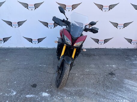 2016 Yamaha MT-09 Tracer (FJ-09), красный, 780000 рублей, вид 3