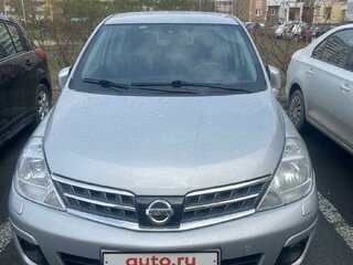 2011 Nissan Tiida I Рестайлинг, серебристый, 900000 рублей, вид 3