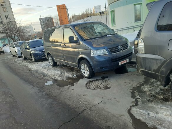 2004 Volkswagen Multivan T5, серый, 1530000 рублей - вид 6