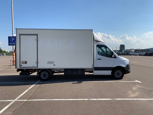2020 Mercedes-Benz Sprinter, белый, 5750000 рублей - вид 4