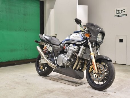 2000 Honda CB 1300, серебристый, 344000 рублей, вид 2