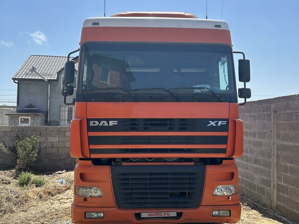 2003 DAF 95XF, оранжевый, 1300000 рублей - вид 15