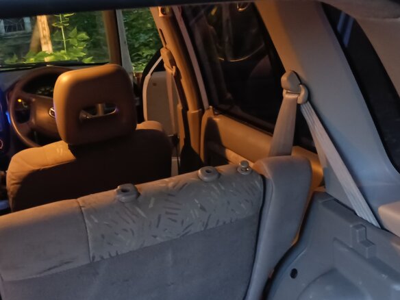 2001 Mazda Demio I (DW), белый, 120000 рублей - вид 17