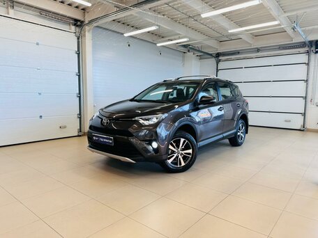 Toyota RAV4 IV (XA40) Рестайлинг