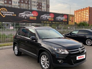 2012 Volkswagen Tiguan I Рестайлинг, чёрный, 1750000 рублей, вид 2