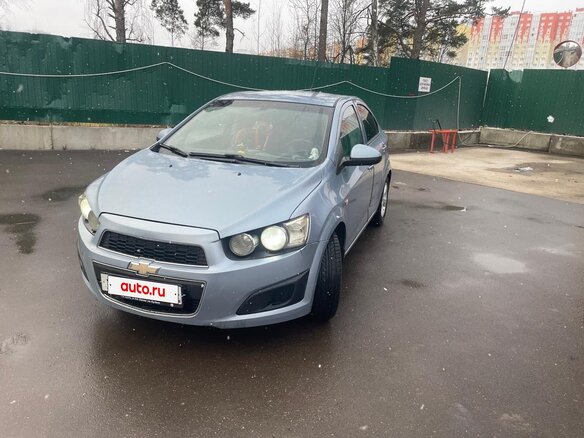 2013 Chevrolet Aveo II, голубой, 720000 рублей - вид 1