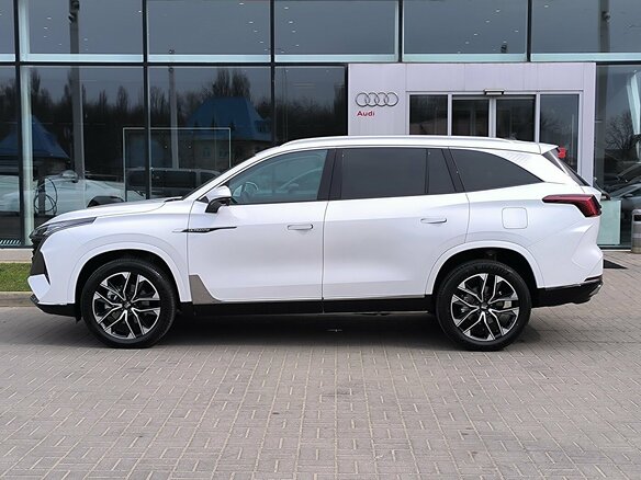 2026 Москвич М90, белый - вид 7