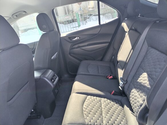 2018 Chevrolet Equinox III, серый, 2550000 рублей - вид 32