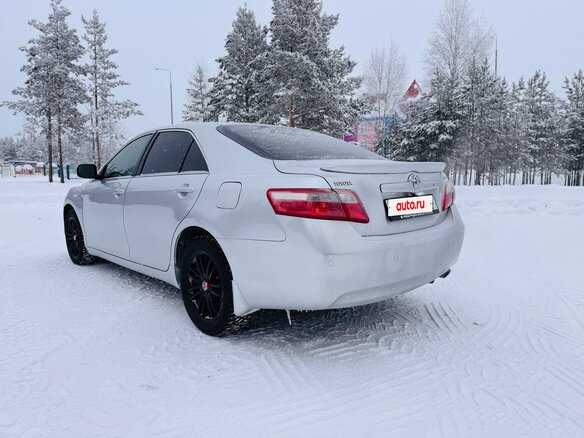 2006 Toyota Camry VI (XV40), серебристый, 900000 рублей - вид 6