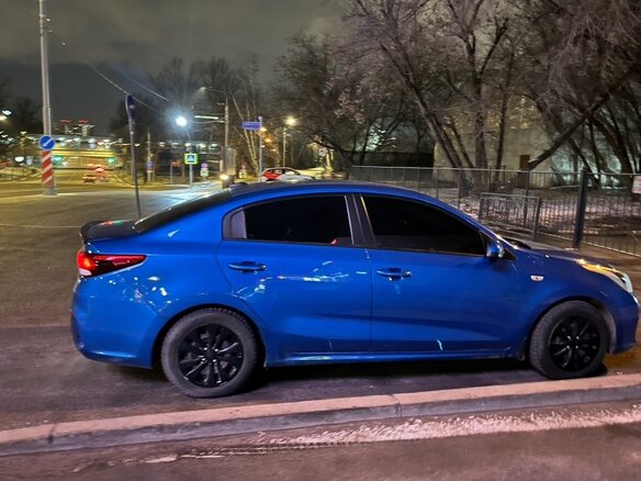 2019 Kia Rio IV, синий, 1450000 рублей - вид 14