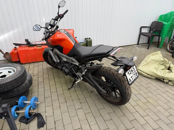 2014 Yamaha MT-09 (FZ-09), оранжевый, 800000 рублей - вид 1