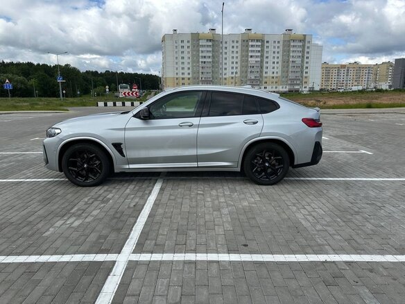 2021 BMW X4 30i II (G02) Рестайлинг, серебристый, 3595561 рублей - вид 4