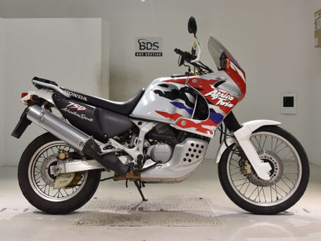 1997 Honda XRV 750 Africa Twin, белый, 560000 рублей, вид 1