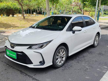 2023 Toyota Corolla XII (E210), белый, 1650000 рублей, вид 1