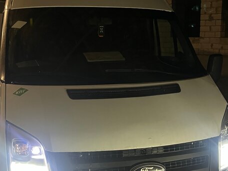 2010 Ford Transit, белый, 1230000 рублей, вид 5