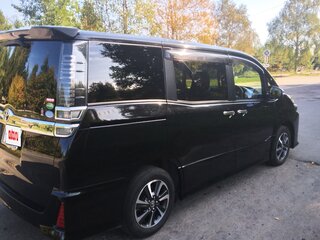 2020 Toyota Voxy III (R80) Рестайлинг, чёрный, 2680000 рублей, вид 5