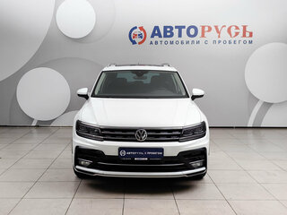 2019 Volkswagen Tiguan II, белый, 3299000 рублей, вид 3