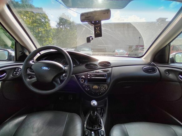 2005 Ford Focus I Рестайлинг, серебристый, 200000 рублей - вид 5