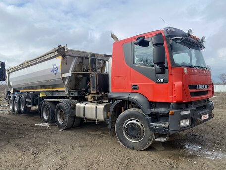 2011 IVECO-АМТ 6339, красный, 2000000 рублей, вид 1