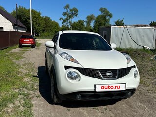 2013 Nissan Juke I, белый, 835000 рублей, вид 5