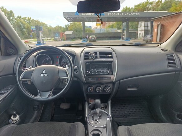 2012 Mitsubishi ASX I Рестайлинг, белый, 1380000 рублей - вид 5