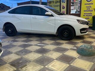 2024 Lada (ВАЗ) Vesta I Рестайлинг (NG), белый, 1400000 рублей, вид 5