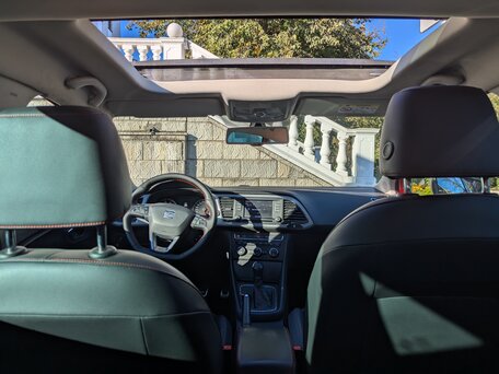 2014 SEAT Leon III, красный, 1400000 рублей, вид 2