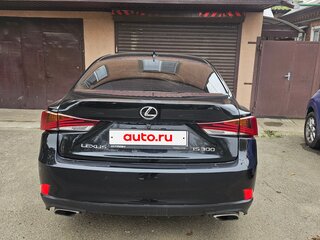 2018 Lexus IS 300 III Рестайлинг, чёрный, 3190000 рублей, вид 4