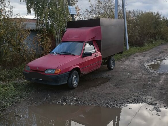 2013 LADA (ВАЗ) ВИС 2347, красный, 300000 рублей