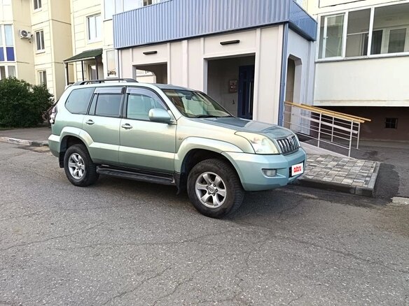 2002 Toyota Land Cruiser Prado 120 Series, серый, 1500000 рублей - вид 2