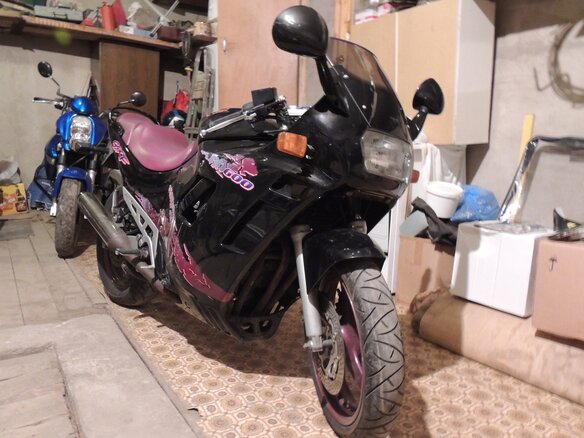 1995 Suzuki GSX 600F Katana, чёрный, 420000 рублей - вид 5