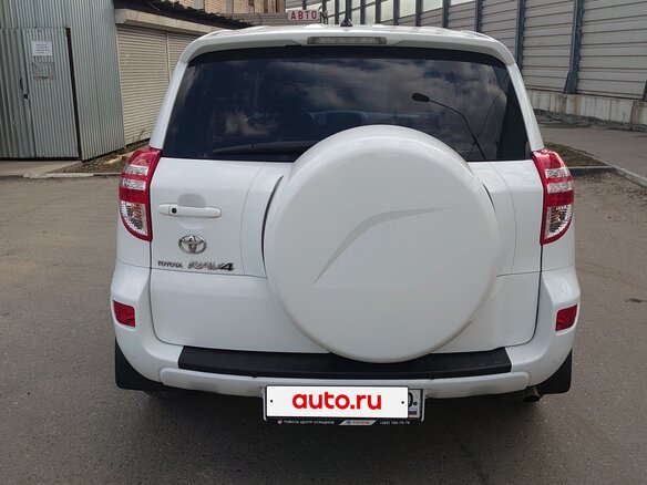 2011 Toyota RAV4 III (XA30) Рестайлинг, белый, 1500000 рублей - вид 1