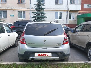2013 Renault Sandero Stepway I, серый, 450000 рублей, вид 2