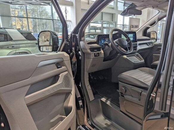 2025 Volkswagen Caravelle T7, чёрный, 11990000 рублей - вид 10