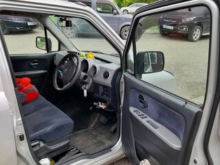2008 Mazda AZ-Wagon III Рестайлинг, серебристый, 550000 рублей, вид 4