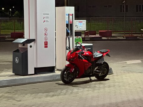 2015 Honda CBR 1000 RR/RA Fireblade, красный, 1150000 рублей, вид 2